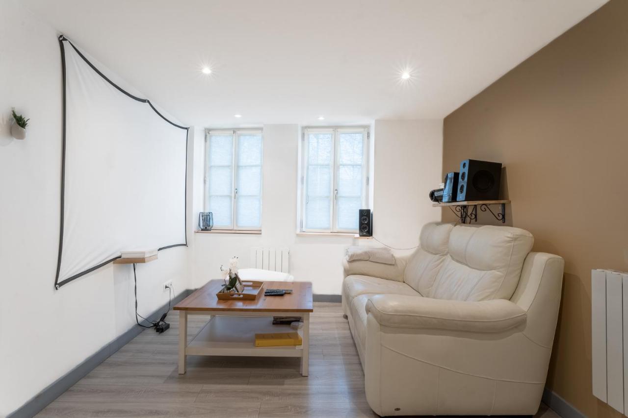 Appartement Spa Privatif Et Cinema Centre Ville Мец Екстер'єр фото
